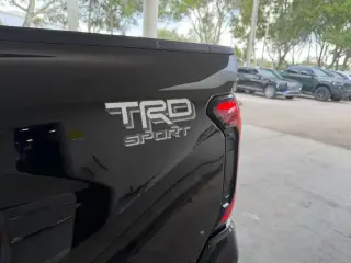 Toyota Tacoma 2024 4x2 SR5 4dr Double Cab 5.0 ft SB