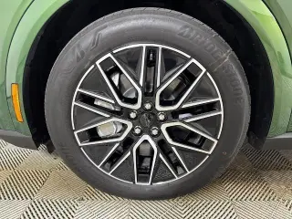 Ford Mustang Mach-E 2025 AWD Premium 4dr SUV