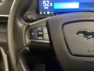 Ford Mustang Mach-E 2023 AWD Premium 4dr SUV