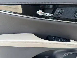Lincoln Nautilus 2023 AWD Reserve 4dr SUV