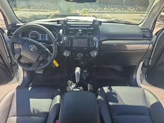 Toyota 4Runner 2019 4x4 SR5 Premium 4dr SUV