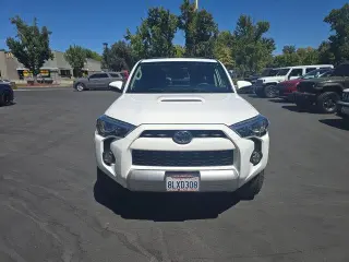 Toyota 4Runner 2019 4x4 SR5 Premium 4dr SUV