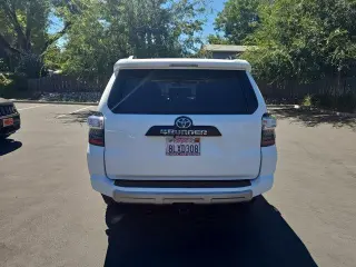 Toyota 4Runner 2019 4x4 SR5 Premium 4dr SUV