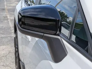 Toyota RAV4 2026 XLE Premium 4 SUV