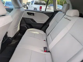 Toyota RAV4 2026 XLE Premium 4 SUV