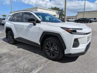 Toyota RAV4 2026 XLE Premium 4 SUV