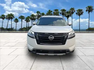 Nissan Pathfinder 2024 Platinum 4dr SUV