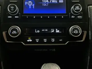 Honda Civic 2020 LX 4dr Sedán CVT