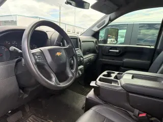 Chevrolet Silverado 2500HD 2022 4x4 Work Truck 4dr Crew Cab SB