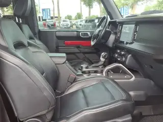Ford Bronco 2021 4x4 First Edition Advanced 2dr SUV
