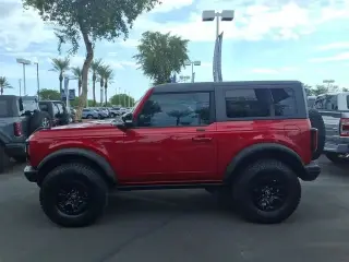 Ford Bronco 2021 4x4 First Edition Advanced 2dr SUV