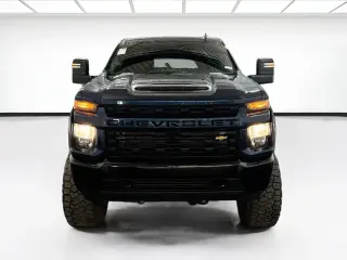 Chevrolet Silverado 2500HD 2022 4x4 Custom 4dr Crew Cab SB