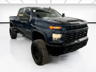 Chevrolet Silverado 2500HD 2022 4x4 Custom 4dr Crew Cab SB