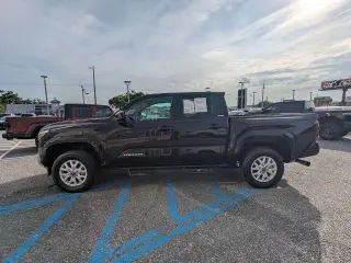 Toyota Tacoma 2026 4x4 Limited 4dr Double Cab 5.0 ft SB