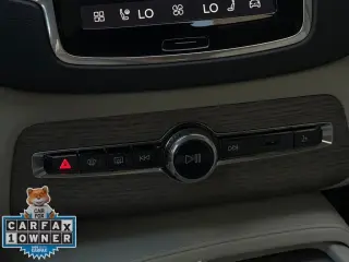 Volvo XC90 Recharge 2024 eAWD T8 Ultimate Bright Theme 6-Pasajeros 4dr SUV