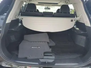 Nissan Rogue 2015 AWD SL 4dr Crossover