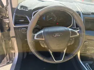 Ford Edge 2018 SEL 4dr Crossover