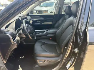 Toyota Grand Highlander 2025 AWD LE 4dr SUV