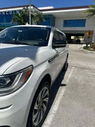 Lincoln Navigator L 2022 4x2 Reserve 4dr SUV