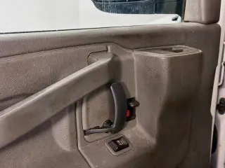 Furgón de carga GMC Savana 2018 2500 3 puertas