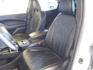 Ford Mustang Mach-E 2023 Select 4dr SUV