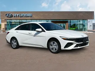 Hyundai ELANTRA 2025 SE 4dr Sedán