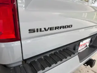 Chevrolet Silverado 1500 2024 4x2 RST 4dr Cabina Crew 5.8 ft. SB