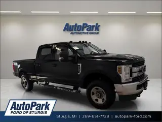 Ford F-250 Super Duty 2019 4x4 XLT 4dr Crew Cab 6.8 ft. SB Pickup