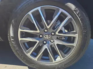 Toyota Corolla Cross 2026 AWD XLE 4dr Crossover