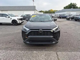 Toyota RAV4 2025 LE 4dr SUV