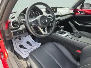 Mazda MX-5 Miata RF 2025 Grand Touring 2db Convertible 6M