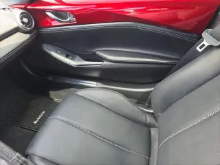 Mazda MX-5 Miata RF 2025 Grand Touring 2db Convertible 6M