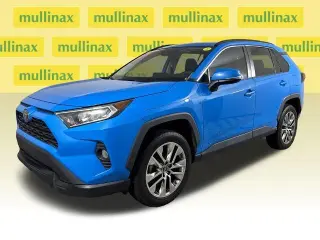 Toyota RAV4 2019 XLE Premium 4 SUV