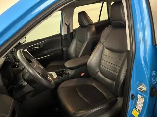 Toyota RAV4 2019 XLE Premium 4 SUV