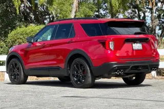 Ford Explorer 2023 AWD ST 4dr SUV