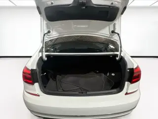 Volkswagen Passat 2019 Wolfsburg 4dr Sedan