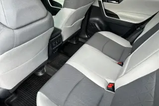 Toyota RAV4 Hybrid 2021 AWD XLE 4dr SUV