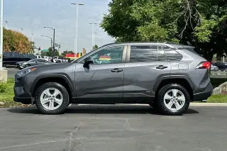 Toyota RAV4 Hybrid 2021 AWD XLE 4dr SUV