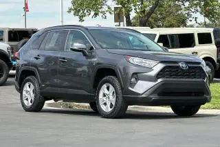 Toyota RAV4 Hybrid 2021 AWD XLE 4dr SUV