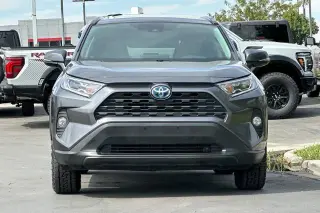 Toyota RAV4 Hybrid 2021 AWD XLE 4dr SUV