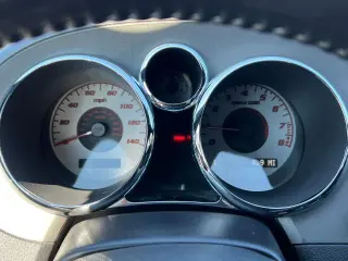 Solsticio Pontiac 2006 2dr Convertible