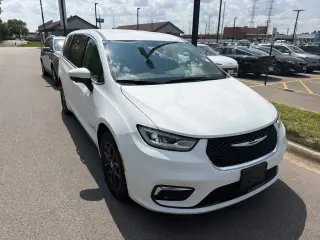 Chrysler Pacifica 2023 Touring L 4dr Mini-Van