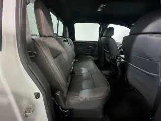 Nissan Titan 2024 4x4 PRO-4X 4dr Crew Cab 5.6 ft. SB