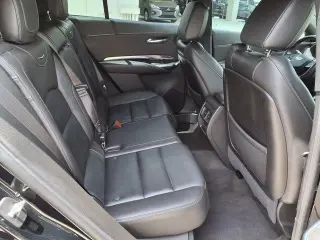 Cadillac XT4 2022 Luxury 4dr Crossover
