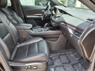 Cadillac XT4 2022 Luxury 4dr Crossover