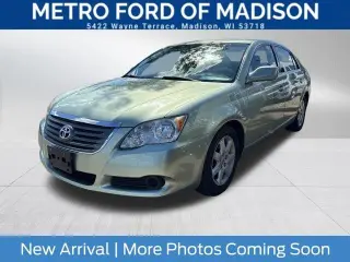 Toyota Avalon 2010 XLS 4dr Sedan