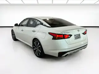 Nissan Altima 2019 2.5 Platinum 4dr Sedán