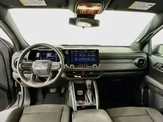Chevrolet Colorado 2023 4x4 Trail Boss 4dr Crew Cab 5 ft. SB