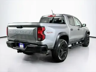 Chevrolet Colorado 2023 4x4 Trail Boss 4dr Crew Cab 5 ft. SB