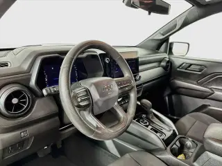 Chevrolet Colorado 2023 4x4 Trail Boss 4dr Crew Cab 5 ft. SB